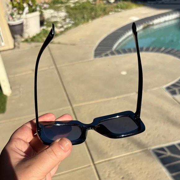 Embellished Black Oversized Sunglasses - Picture 4 of 5